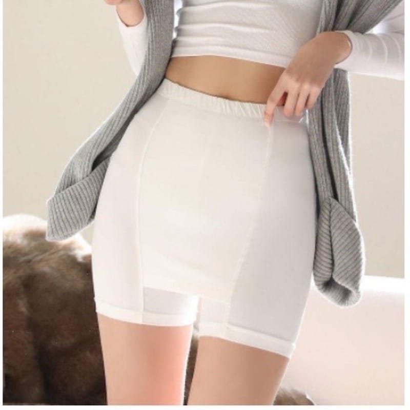 Quần Đùi Mặc Váy 2 Lớp Chống Lộ Mẫu Mới - hình 2
